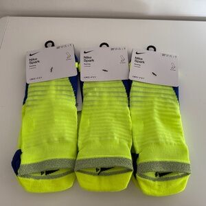 3 Pairs! ~ Nike Spark no show, cushioned running Socks ~ Volt ~ Men 10-11.5